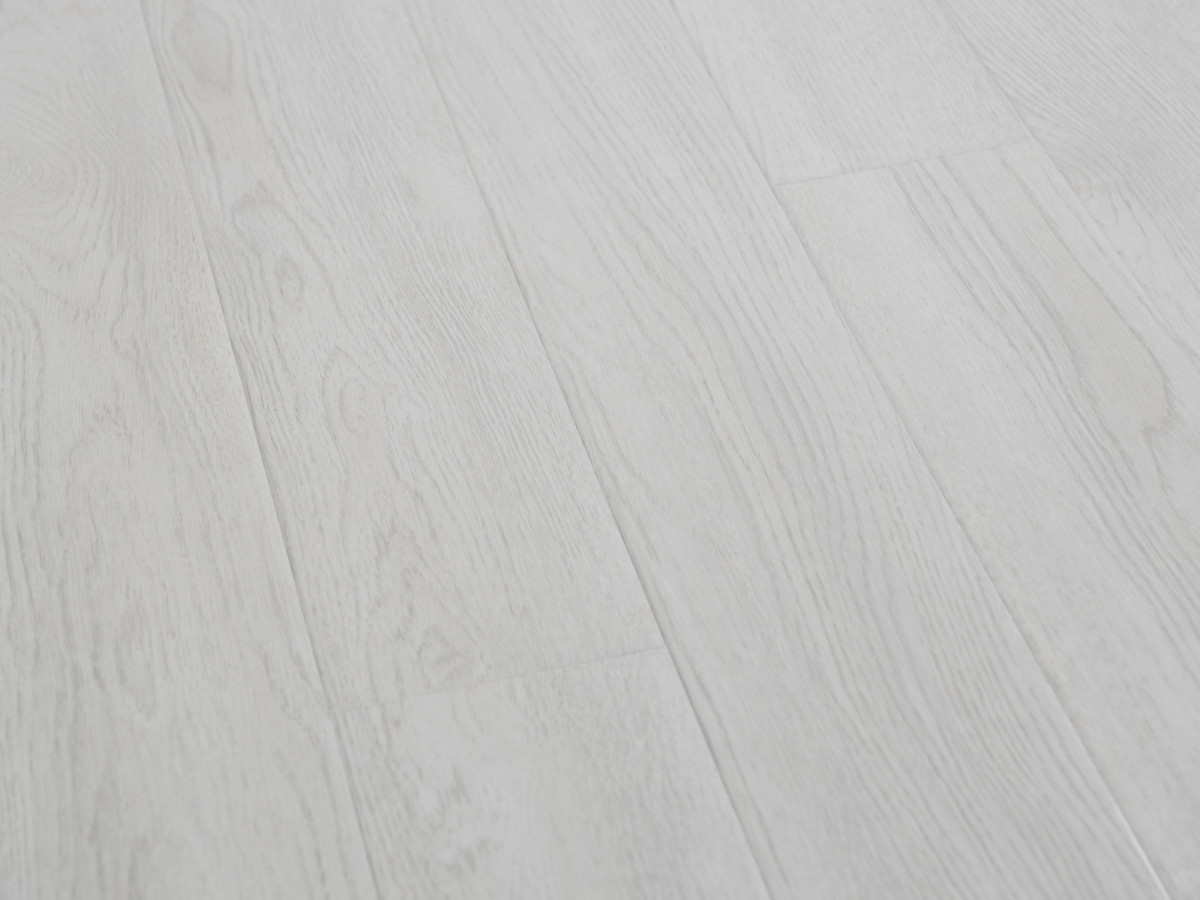 Ламинат Lamiwood Glanz 301 Дуб Шифон, упаковка 1,24 м2