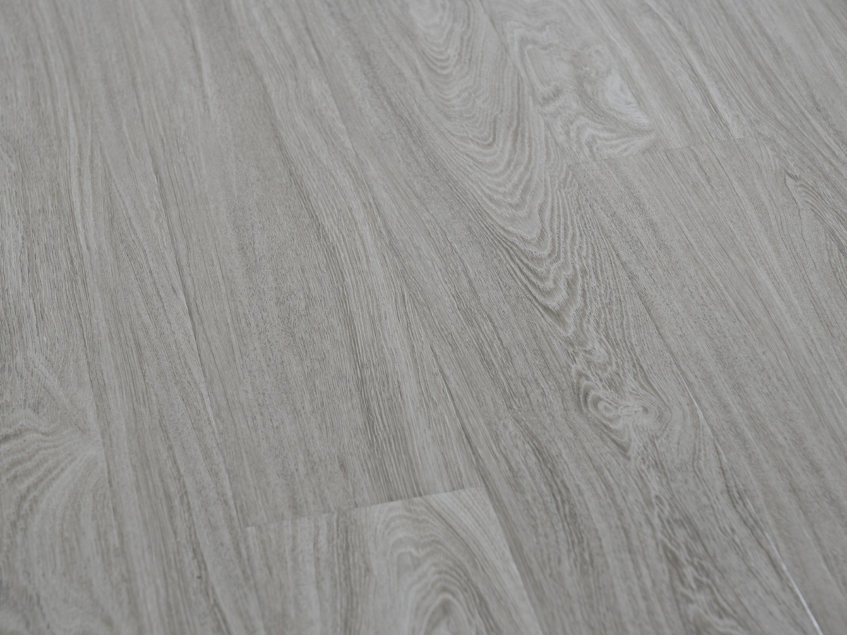 Ламинат Lamiwood Glanz 303 Дуб Батист, упаковка 1,24 м2 Ламинат Lamiwood Glanz 303 Дуб Батист, упаковка 1,24 м2